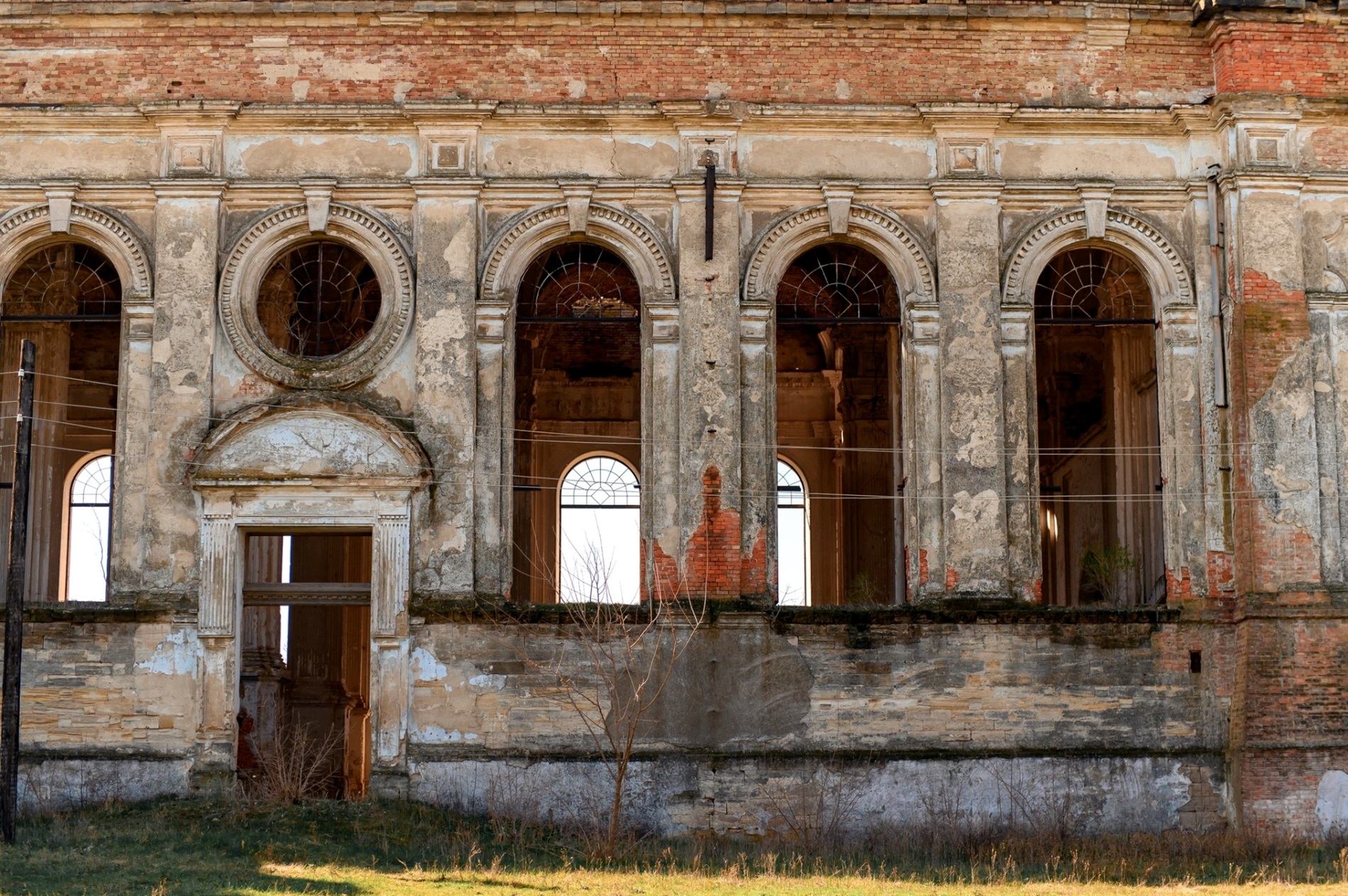 5 унікальних зникаючих туристичних скарбів Біляївки та околиць: чи можна їх врятувати