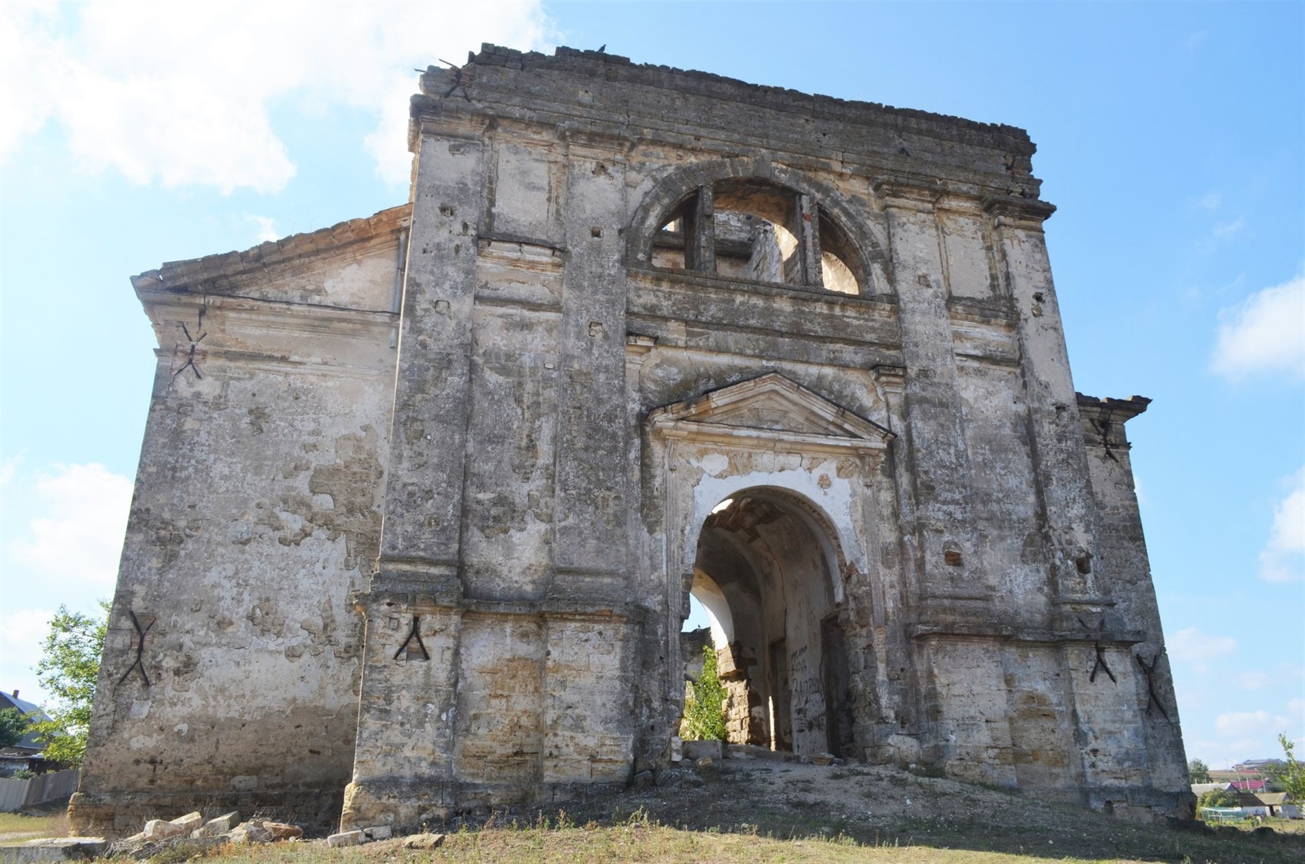 5 унікальних зникаючих туристичних скарбів Біляївки та околиць: чи можна їх врятувати