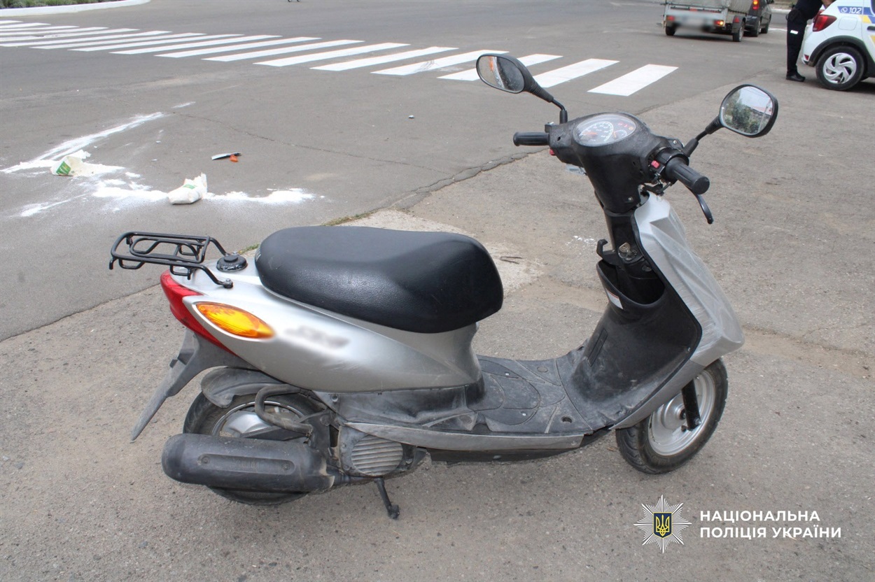 Фото з місця ДТП в селі Мирне 