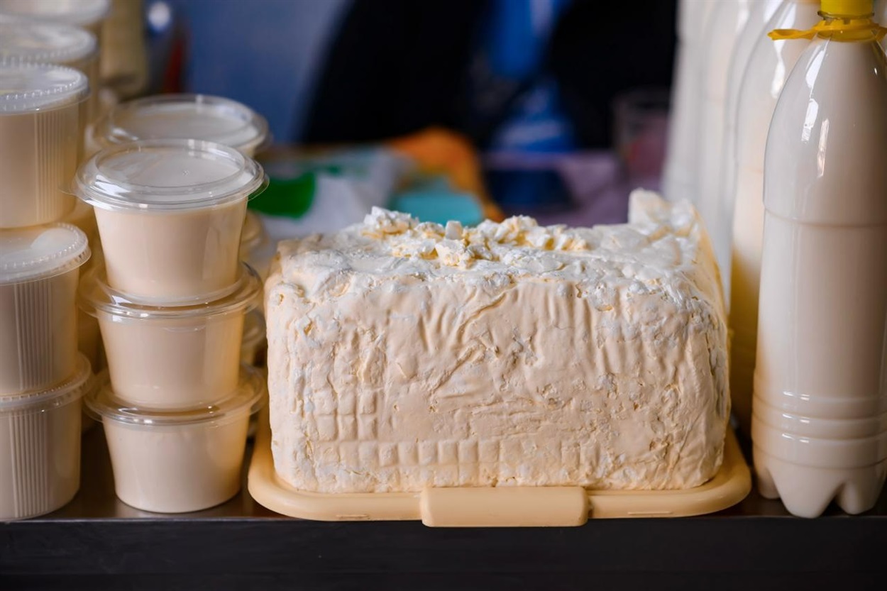 Морози не завадили торгівлі: огляд цін на продукти на Біляївському ринку у січні