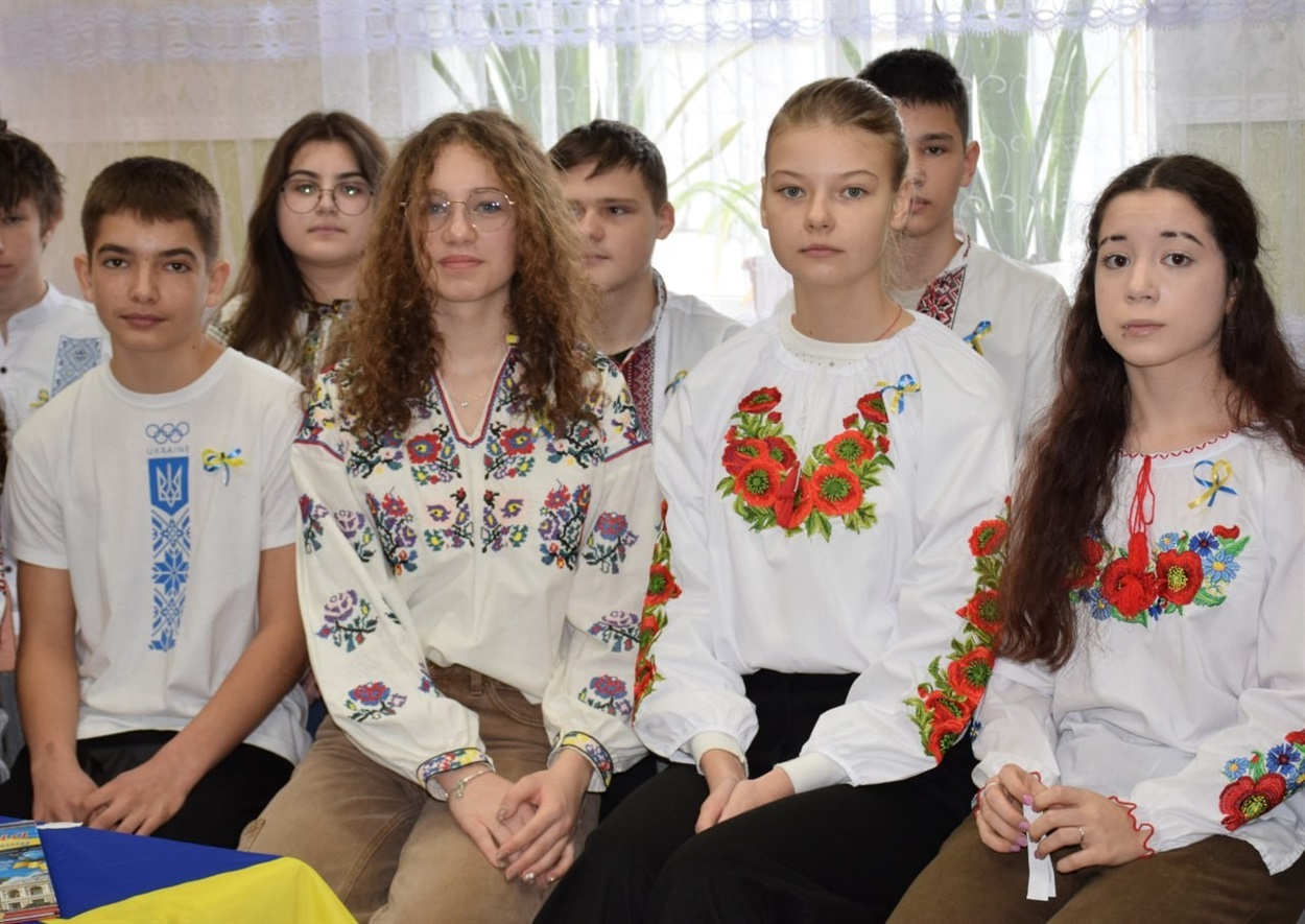 Ліцеїсти з різних громад України об’єдналися у Біляївці: це був онлайн-міст єднання