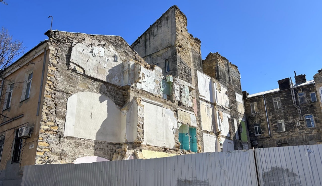 Історичне обличчя Одеси під загрозою: бульдозери замість консервації цінних будівель міста