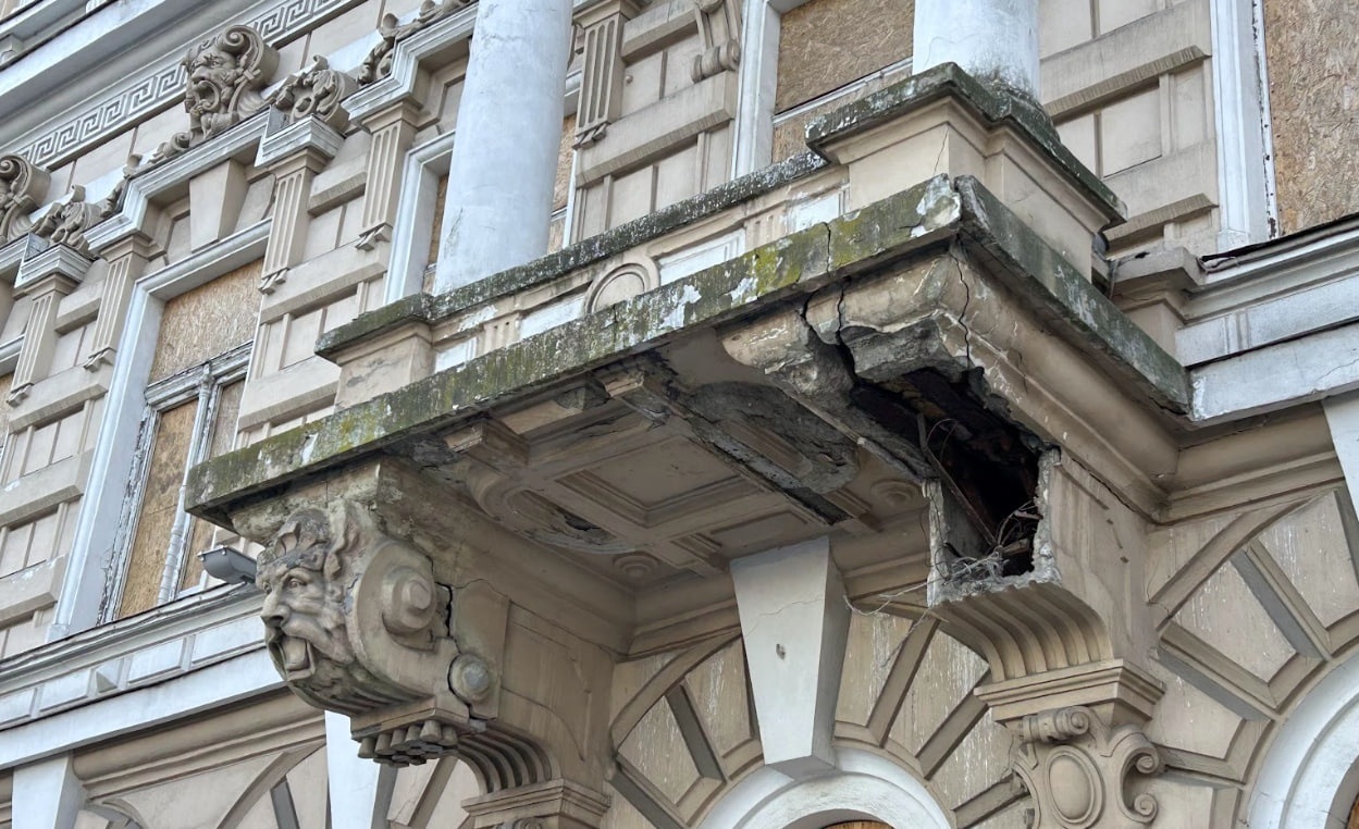 Історичне обличчя Одеси під загрозою: бульдозери замість консервації цінних будівель міста