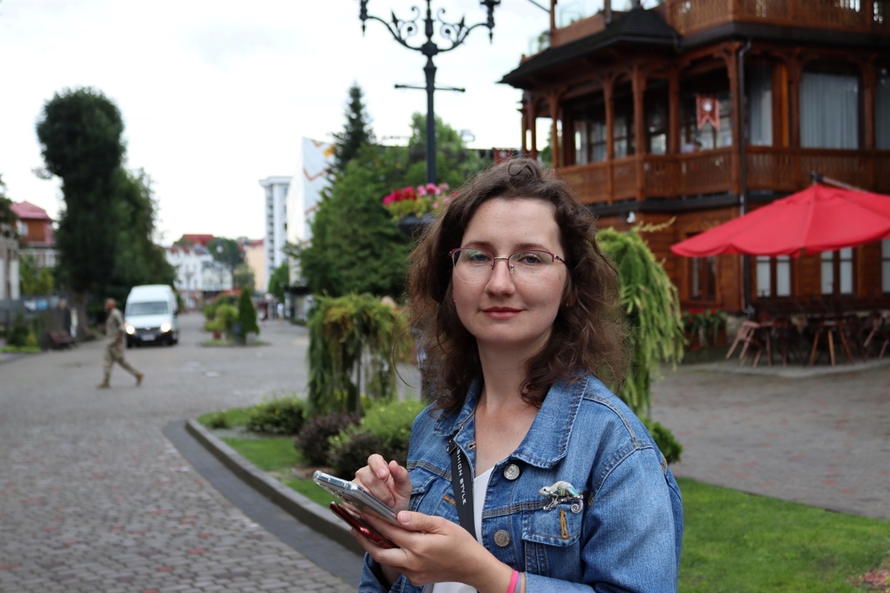 Ключі від втраченого життя: історії українців про речі як символи війни та відновлення