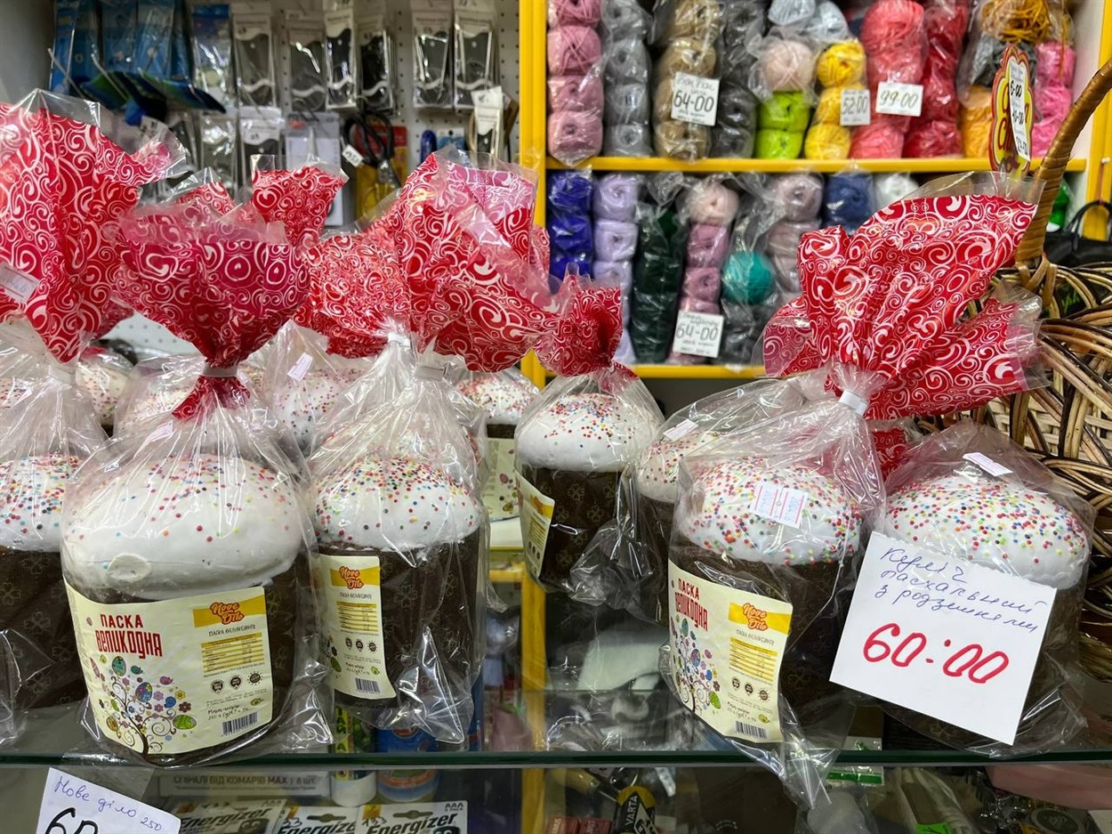 Скільки коштує паска у Біляївці: ціни на ринку, в магазинах і супермаркетах