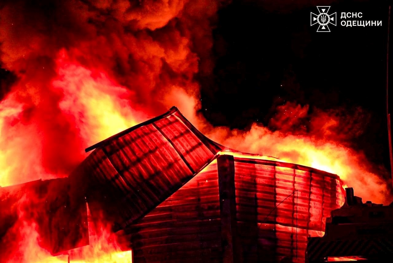 Трагедія в Одесі: нічна ворожа атака забрала життя 9 людей, десятки поранених