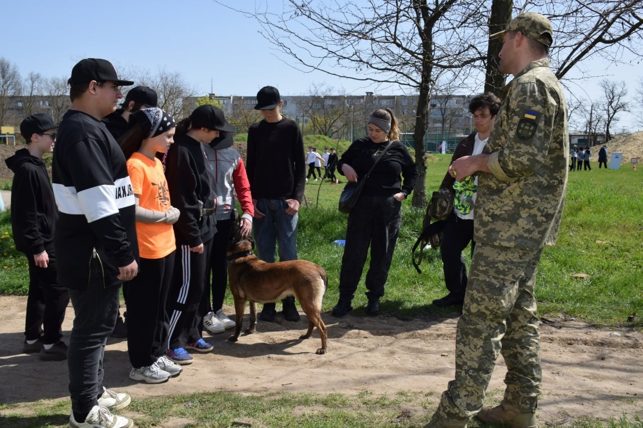 Гартують дух та волю: у Біляївці пройшов масштабний вишкіл гри «Джура»