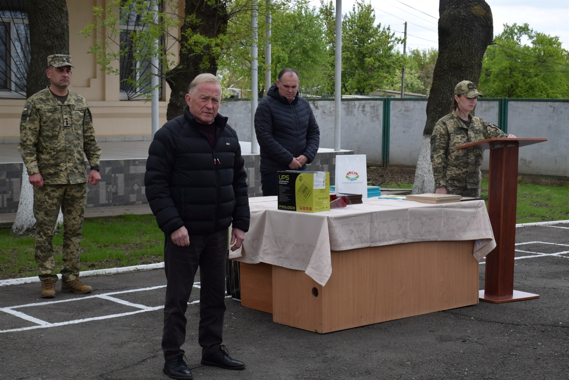 День прикордонника: від Біляївської громади військовослужбовців привітали зі святом