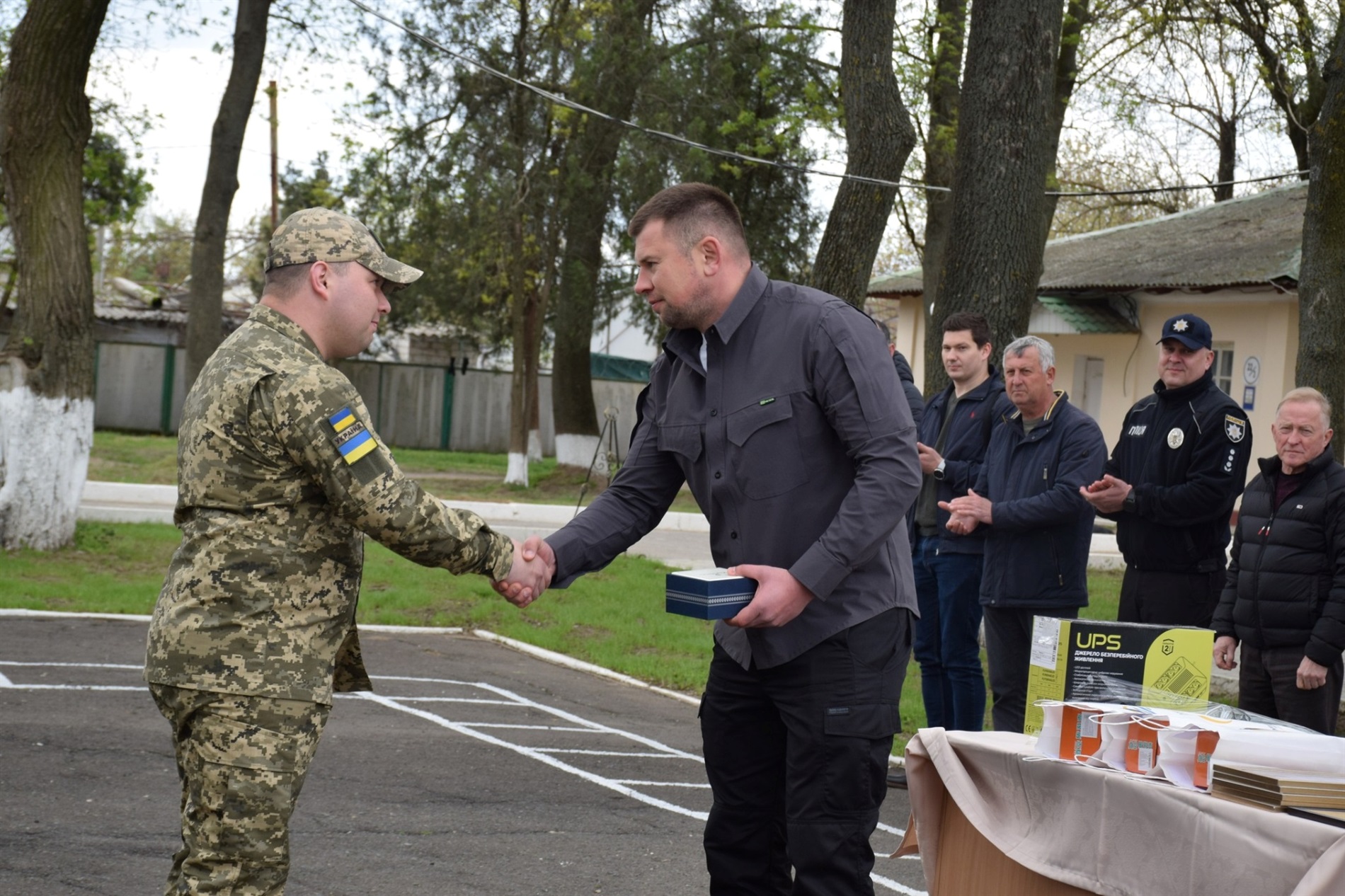 День прикордонника: від Біляївської громади військовослужбовців привітали зі святом