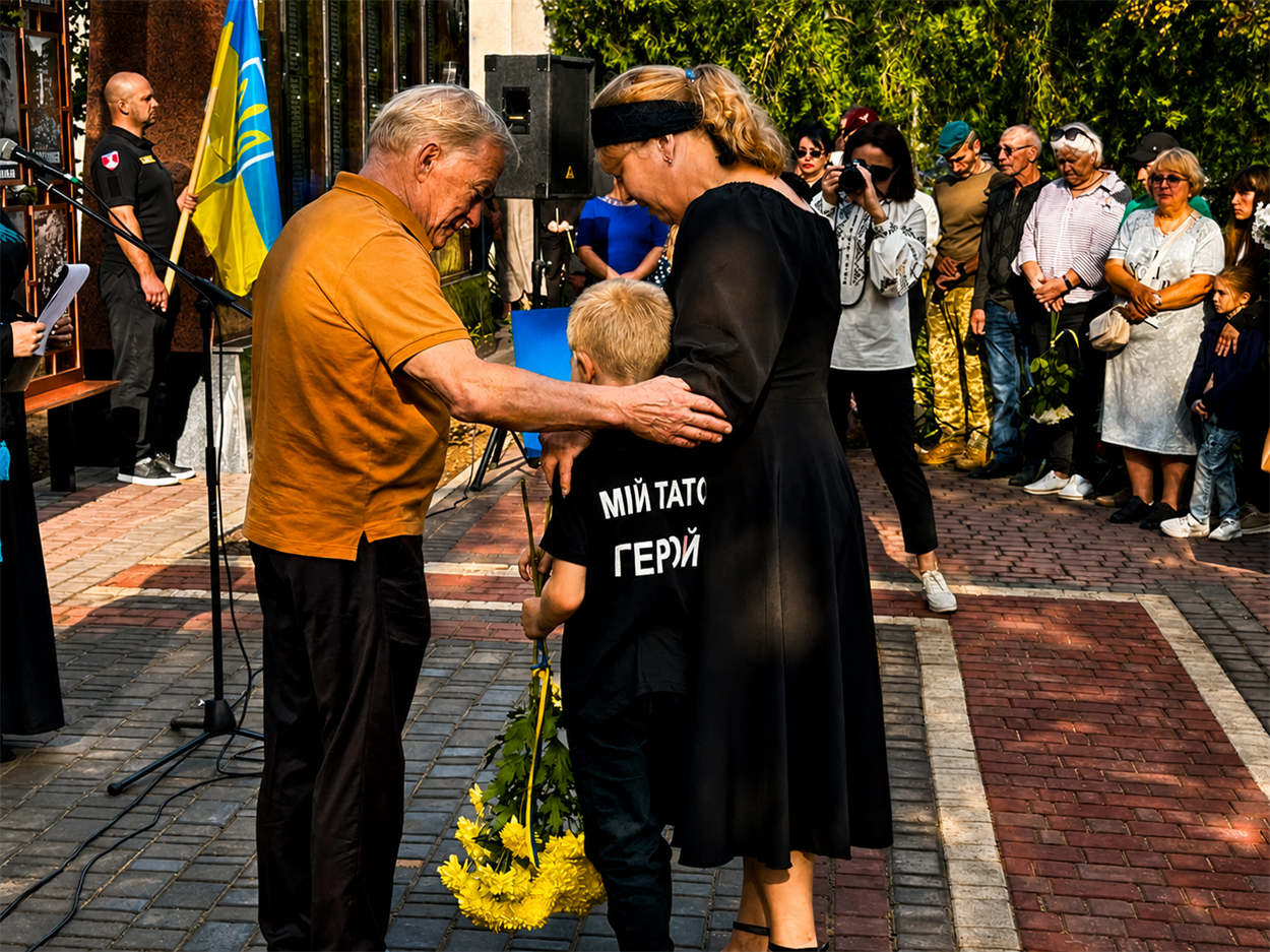 Під час відкриття Стели загиблим біляївцям та жителям Біляївської громади