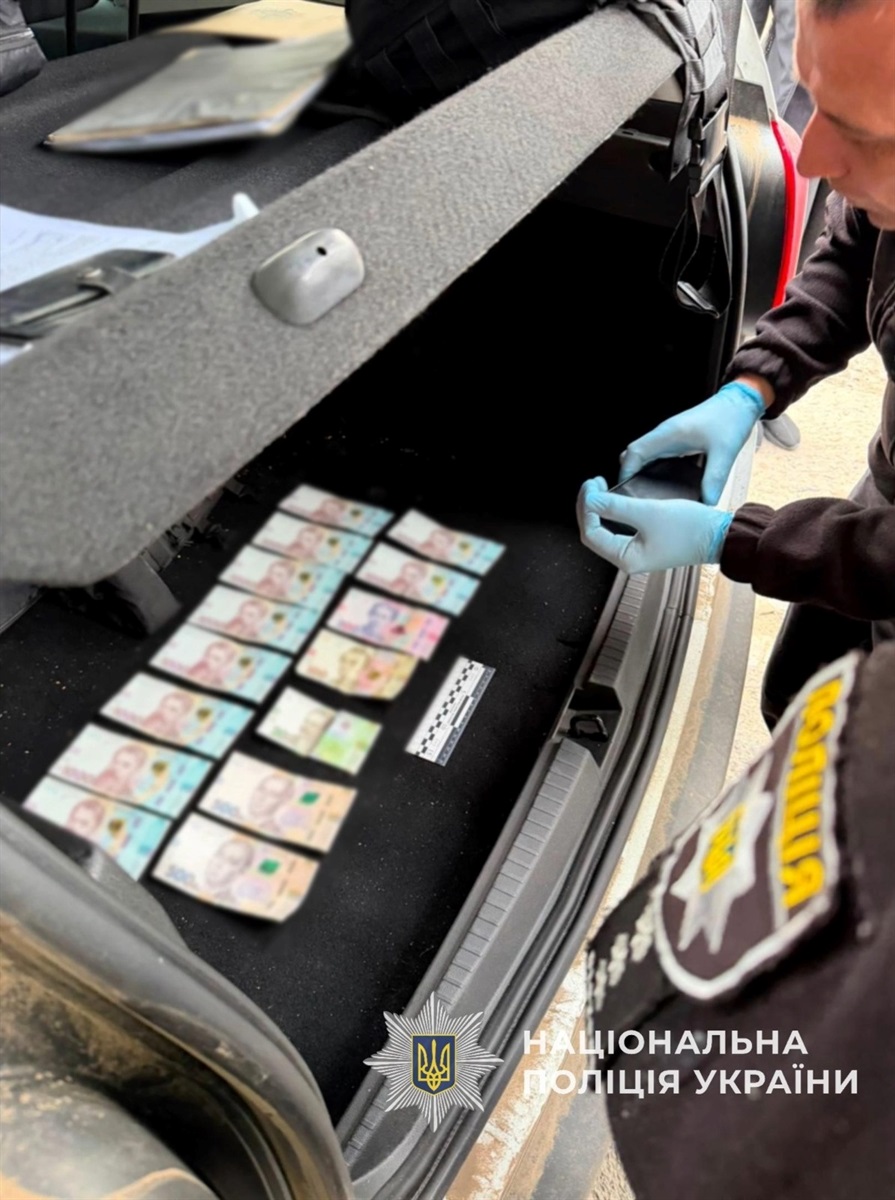 Поїздка за $5000: жителя Білгород-Дністровського району затримали за незаконну схему
