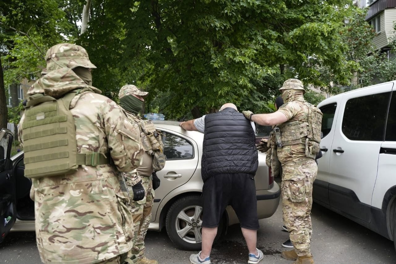 За 9 тисяч доларів пропонував дістатися кордону з Молдовою: на Одещині викрили схему