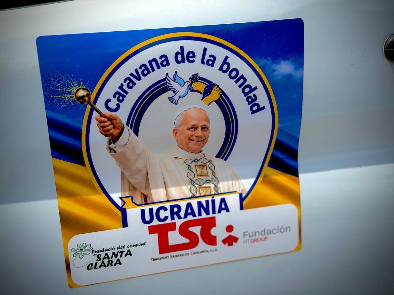 Іспанія передала прикордонникам на Одещині 29 спецавтомобілів: серед них 20 «швидких»