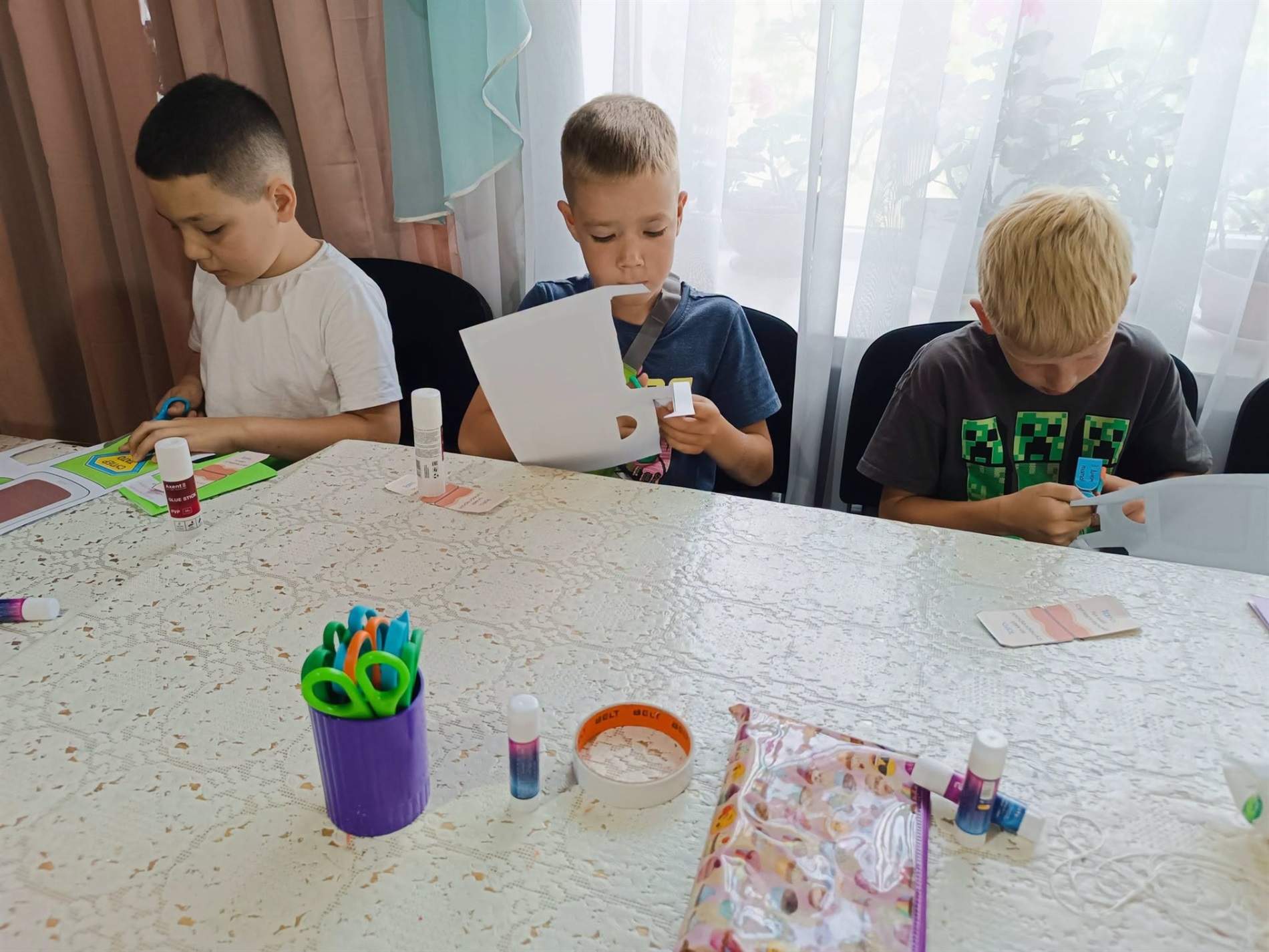 Майстер-класи, подарунки та розіграш: чим живе селище Повстанське