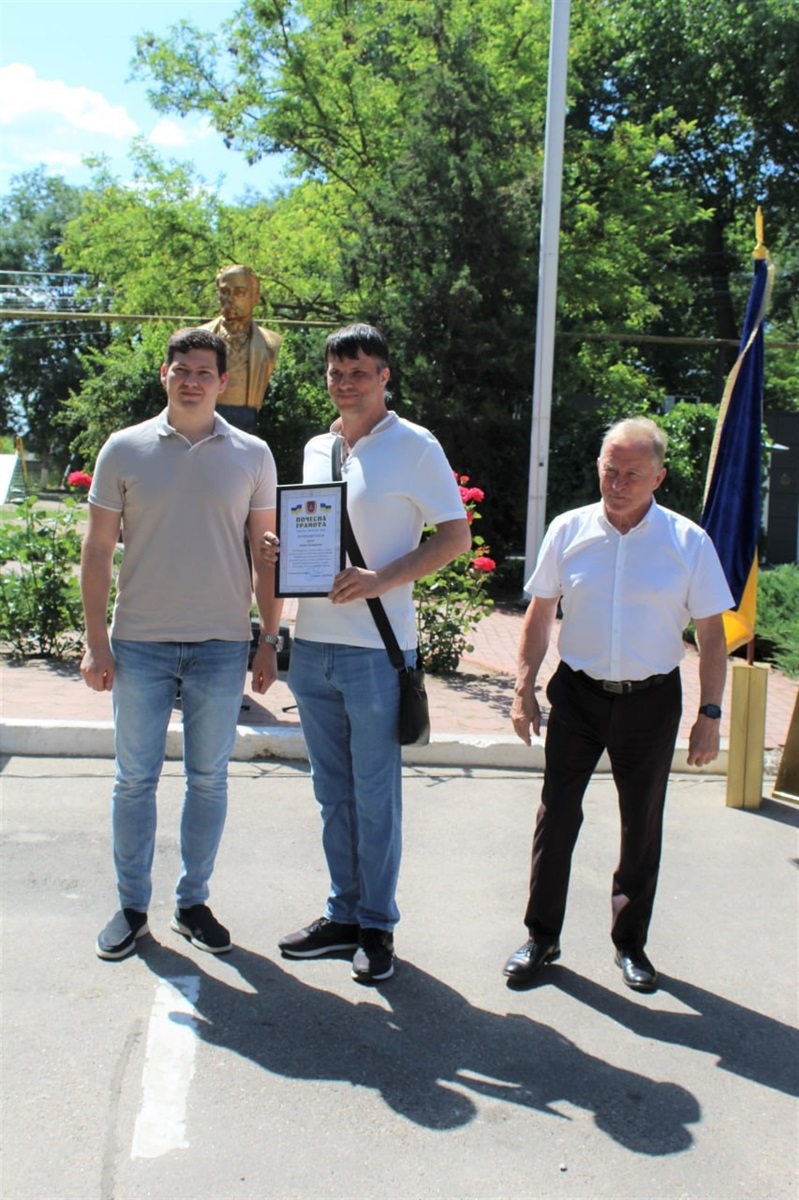 У Біляївці відзначили День Конституції України та нагородили жителів громади
