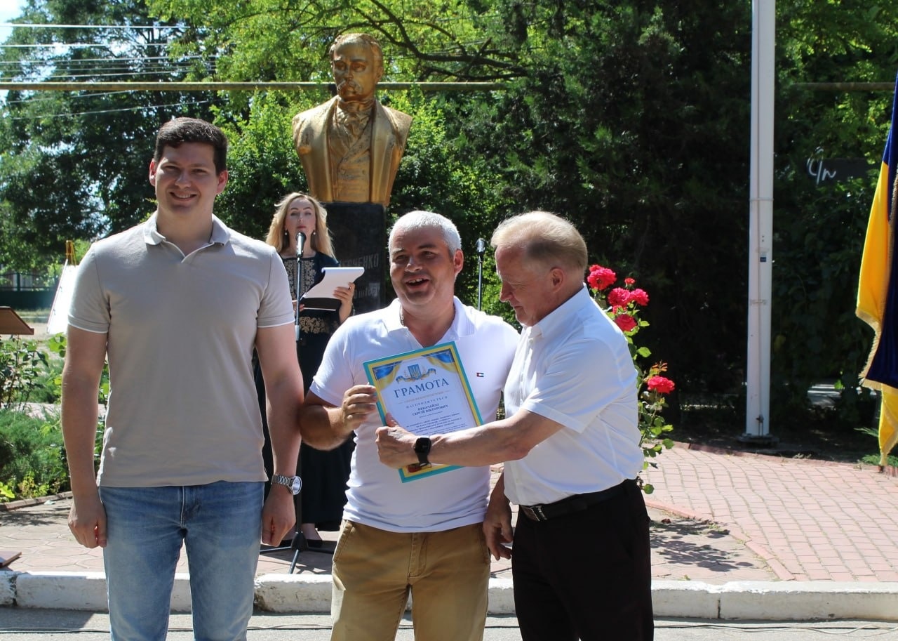У Біляївці відзначили День Конституції України та нагородили жителів громади