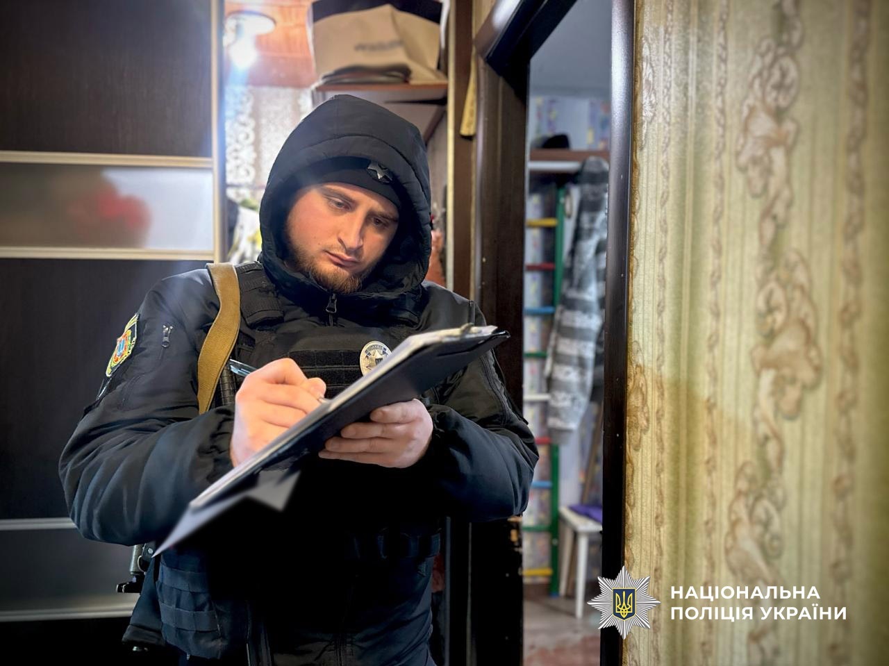 Через ревнощі: в Одесі чоловік убив дружину акумулятором і вистрибнув з вікна