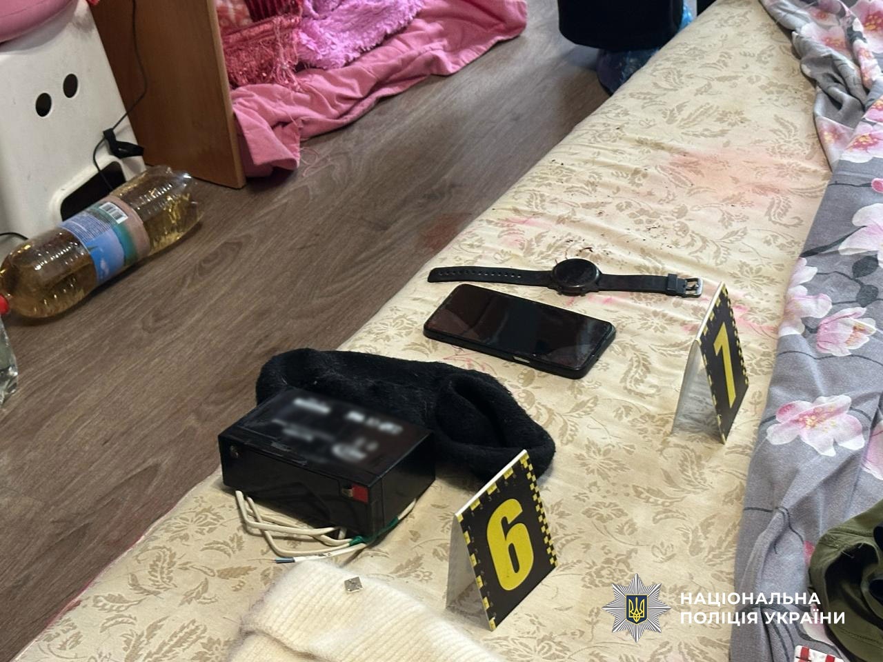 Через ревнощі: в Одесі чоловік убив дружину акумулятором і вистрибнув з вікна