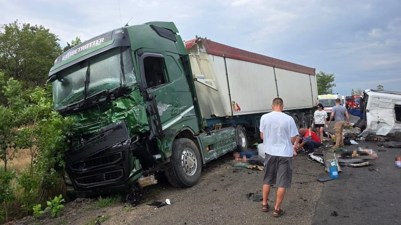 Смертельна ДТП на трасі Одеса-Миколаїв: 12 загиблих, водія-втікача затримали