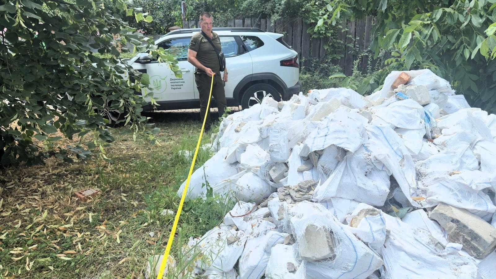 У Чорноморській та Таїрівській громадах виявили нові стихійні звалища