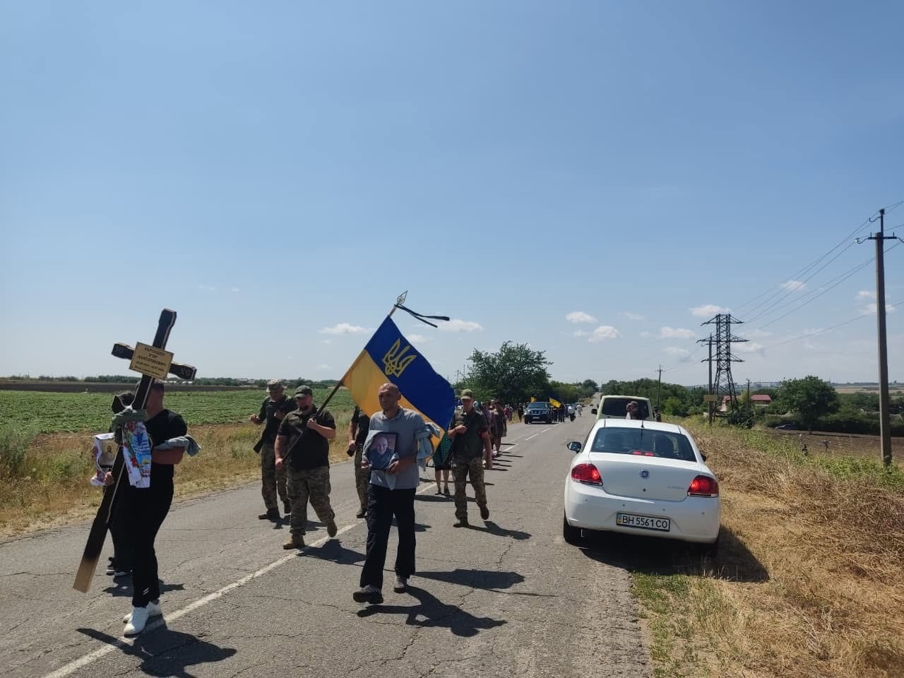 Помер ветеран, поет і бджоляр Ігор Карташел: у Широкій Балці відбулося прощання